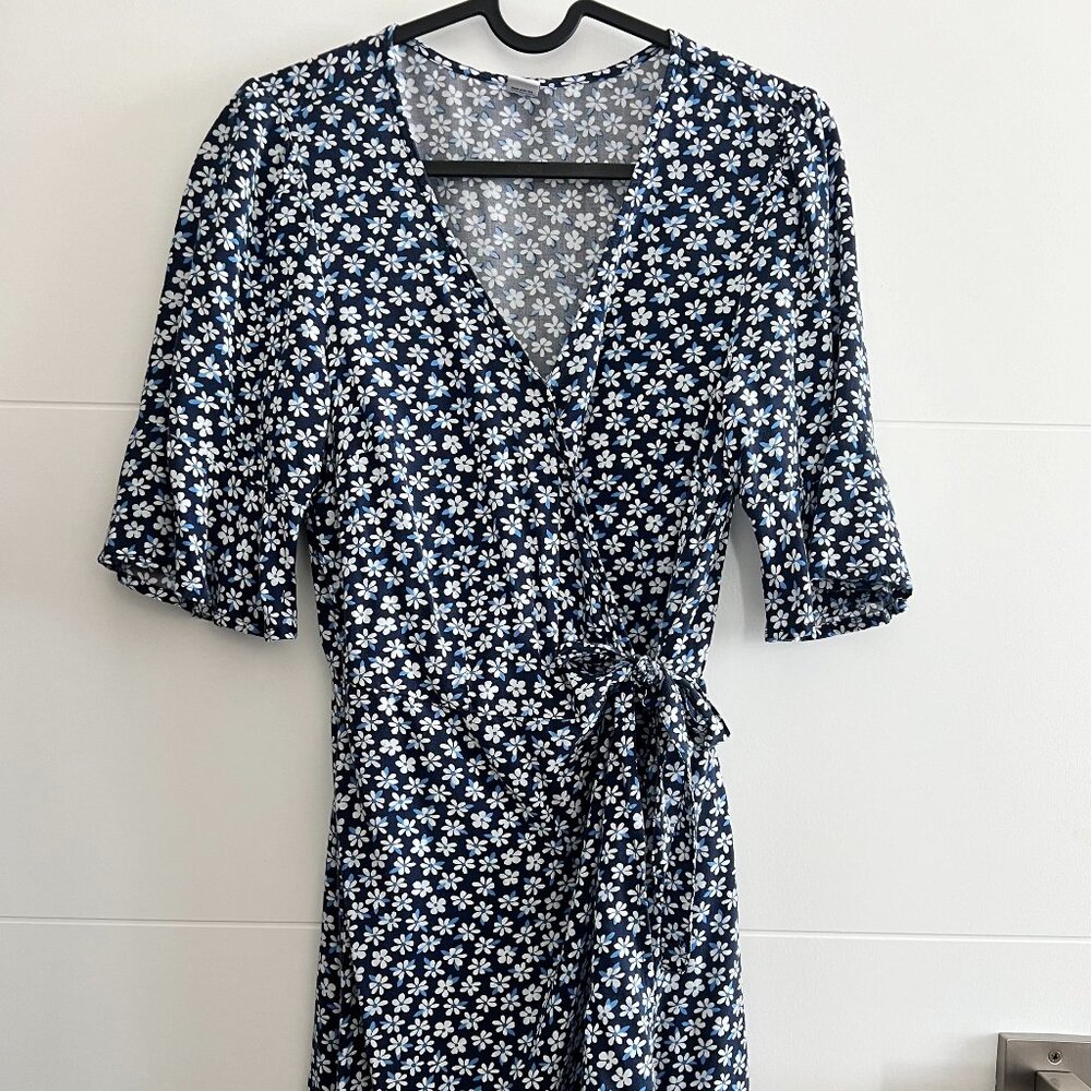 Old Navy Short Sleeve Mini Floral Dress